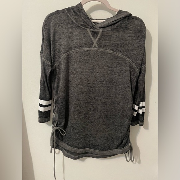 Thin SO tee - Picture 1 of 4